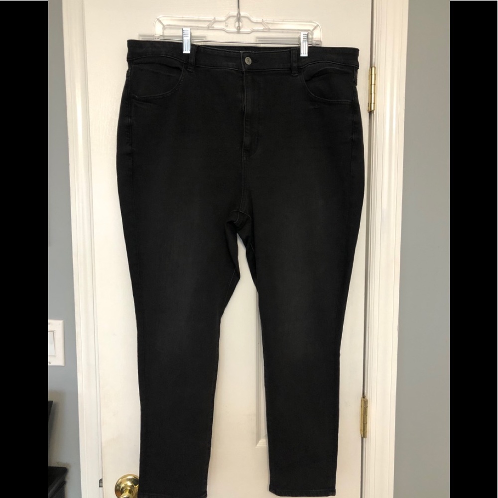 AE Highest Rise Jegging in Black wash
